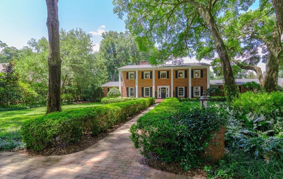 DeLand, Florida's Best Kept Secrets